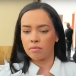 La jueza del Sexto Juzgado de Instrucción del Distrito Nacional Yanibel Rivas impuso a Ingrid Jorge 'La Torita' presentación periódica, impedimento de salida y una fianza de RD$200,000, por la imputación de difamación e injuria contra la ministra de Interior, Faride Raful.