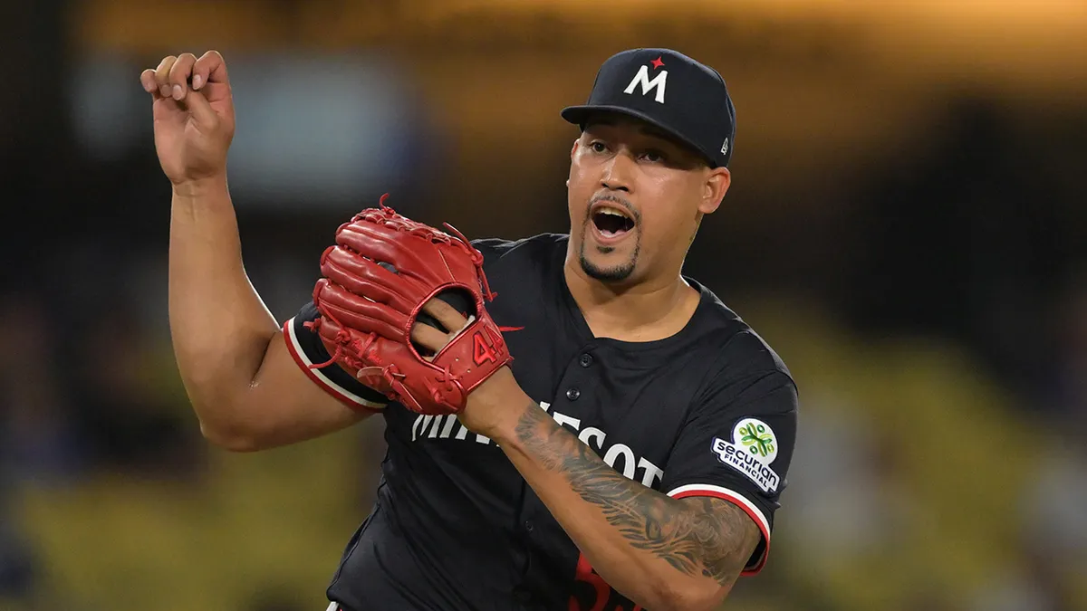 Jhoan Durán fue cambiado por los Mellizos de Minnesota a los Filis de Filadelfia.