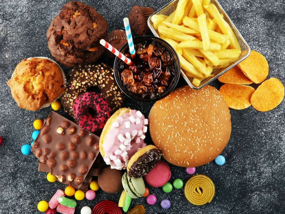 Personas que consumen alimentos ultraprocesados tienen más riesgo de padecer asma