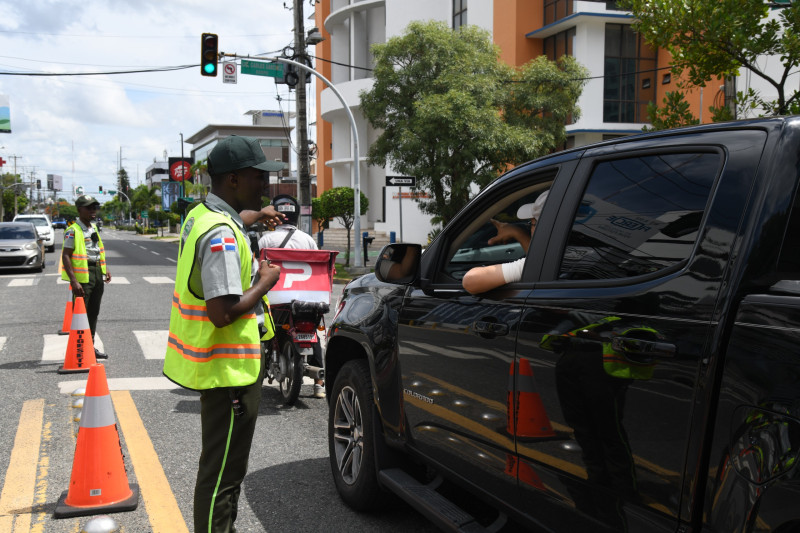 "RD se Mueve" mejora en más de un 30 % el tránsito en vías intervenidas, según autoridades