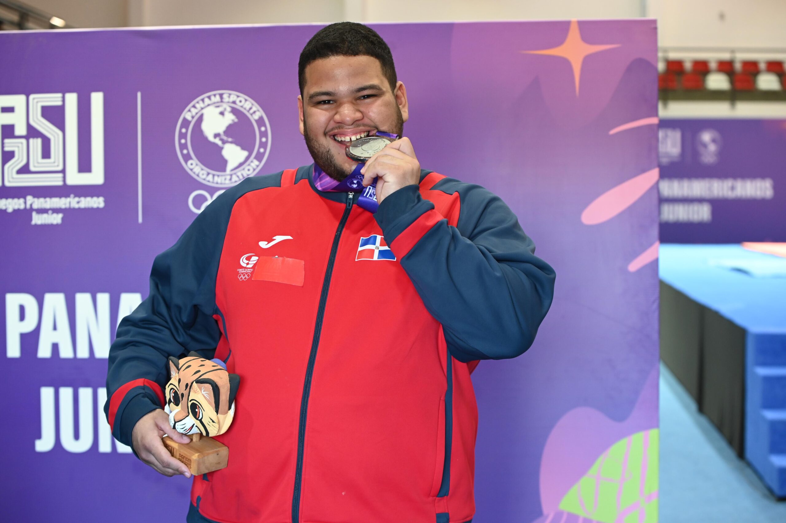 José Miguel Brache, ganador de medalla de plata en +100 kilos masculinos del judo.