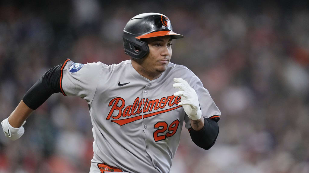 Samuel Basallo de los Orioles de Baltiore, prospecto #1 de toda la organización.