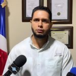 Director de La Otra Banda impone tarifa de RD$75 por hoja para entregar información pública