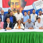 La corriente magisterial del Partido Fuerza del Pueblo advirtió que la mayoría de escuelas del país carecen de condiciones adecuadas para el recibir a los estudiantes en el venidero año escolar.