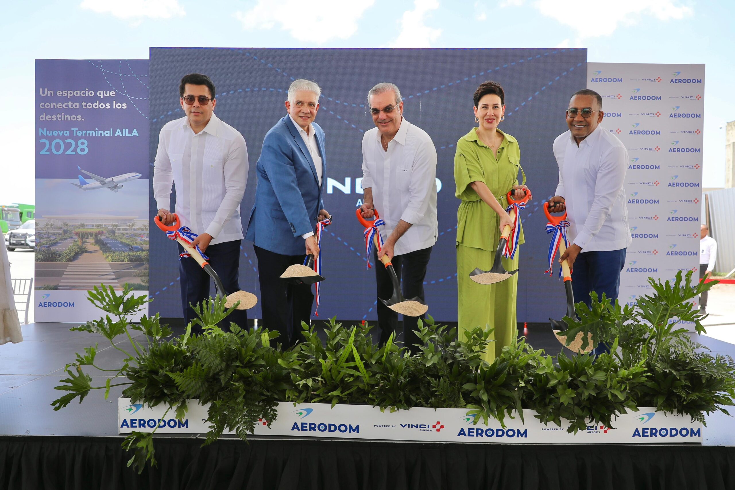 Gobierno inicia construcción de terminal de pasajeros en el AILA con inversión de 250 millones de dólares