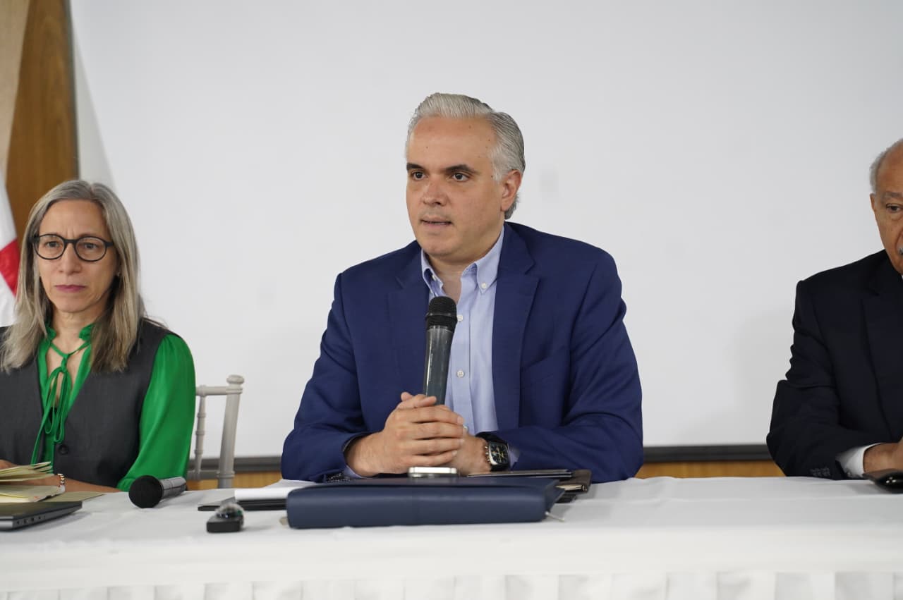Ministro de Educación, Luis Miguel De Camps / Fuente externa