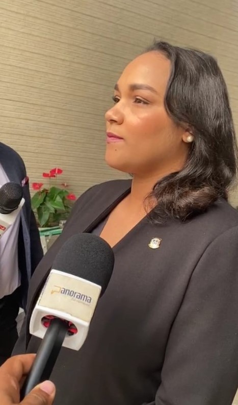 Diputada Dharuelly D´Aza, PRM.