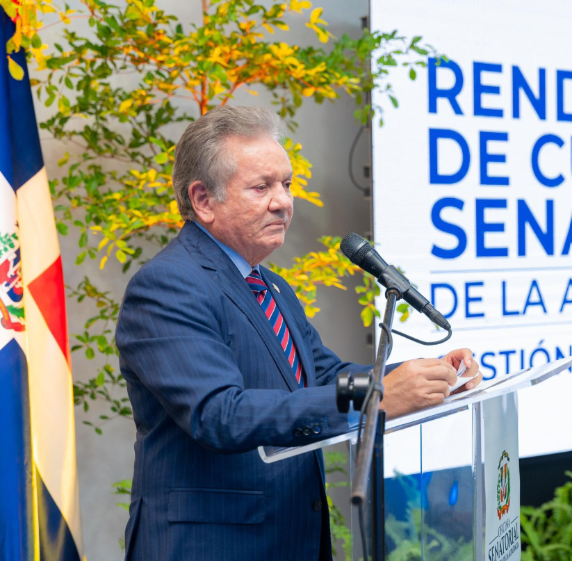 Virgilio Cedano Cedano fue designado asesor honorífico del Poder Ejecutivo en materia de salud y atención primaria.