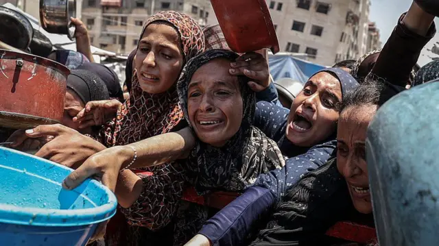 Israel mata en Gaza.