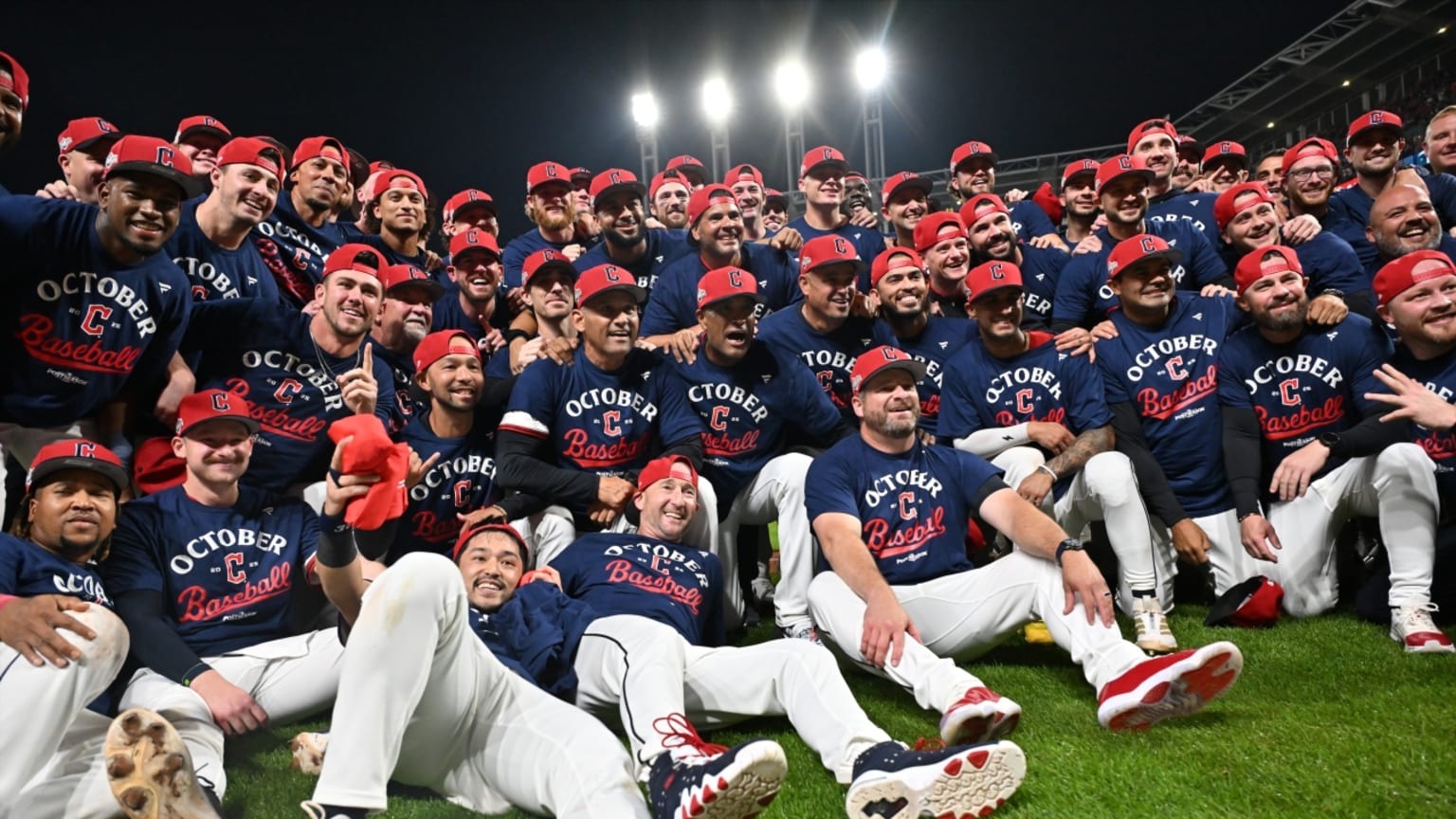 Los Guardianes de Cleveland avanzaron lidereando la División Central