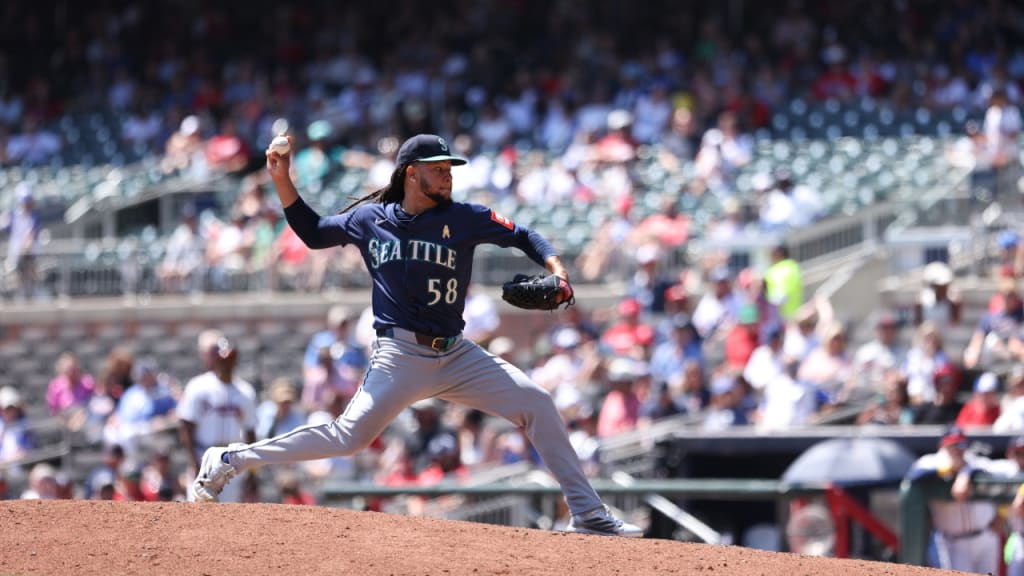 Luis Castillo lanzador abridor dominicano de los Marineros de Seattle.