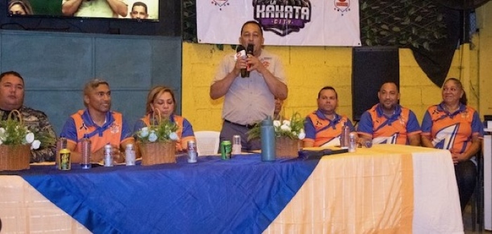 Baloncesto de Tamboril ofreció los detalles de la justa