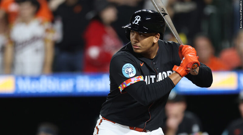 Samuel Basallo de los Orioles de Baltimore, logró jonrón para dejar en el terreno a los Dodgers este viernes 5 de septiembre.