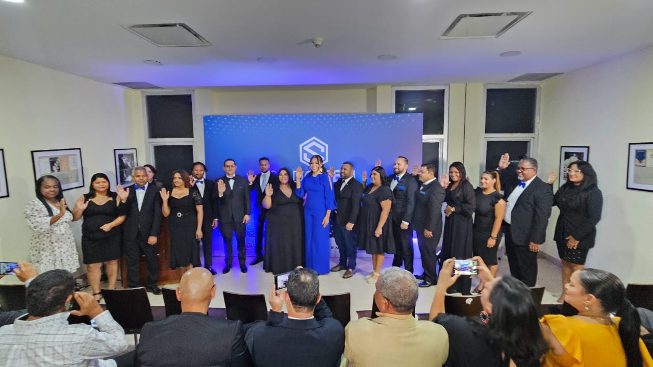 Juramentación de la nueva directiva de la Sociedad Dominicana de Medios Digitales (Sodomedi) / Karina Jiménez