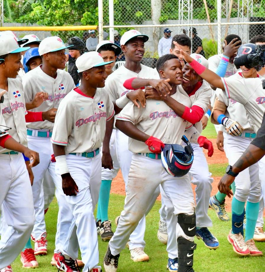 Republica Dominicana derrota a Aruba 11 a 5.