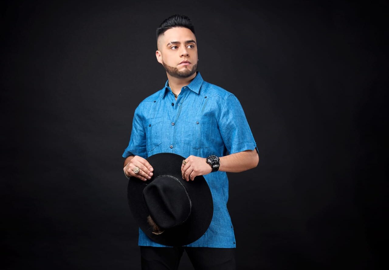 Gerardo Lares
