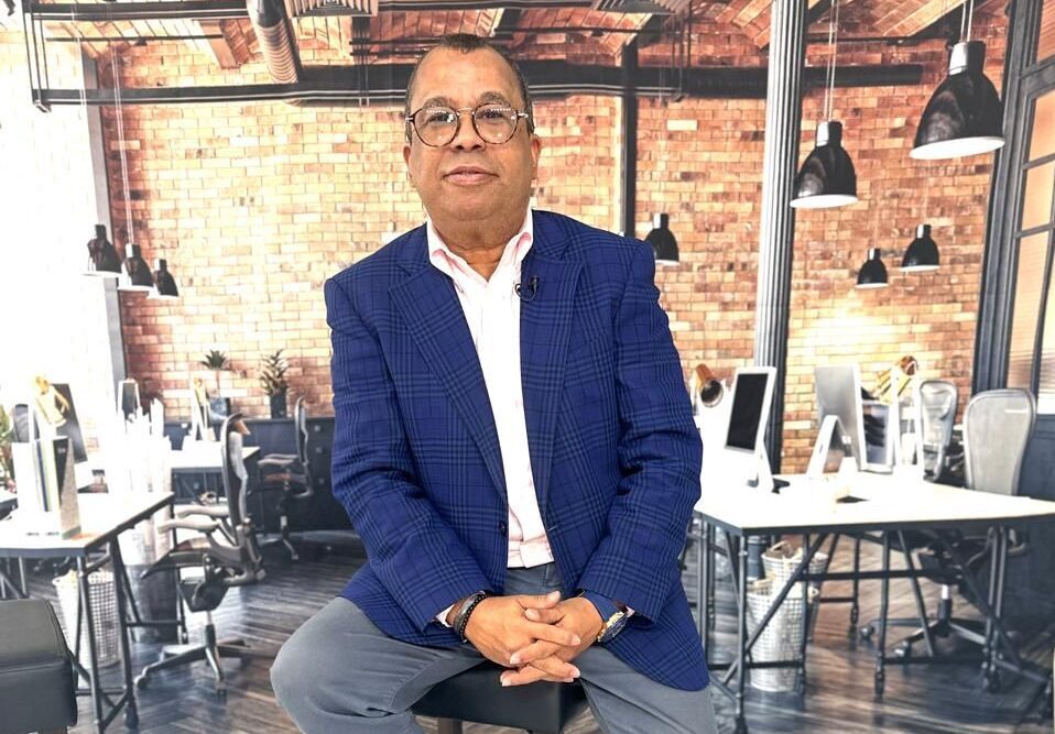 Comunicador y economista Euri Cabral