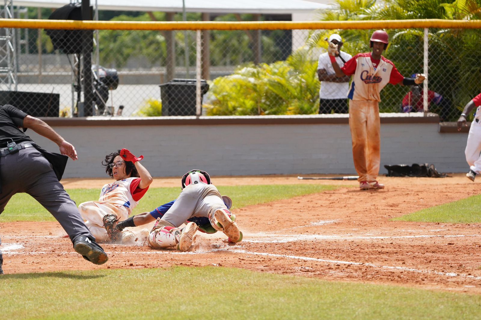 Cuba derrota 13-2 a Puerto Rico