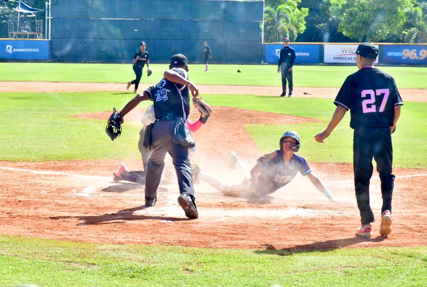 Aruba sorprende a la República Dominicana 6 por 4 y genera un triple empate en el primer lugar entre Cuba, Puerto Rico y Dominicana.