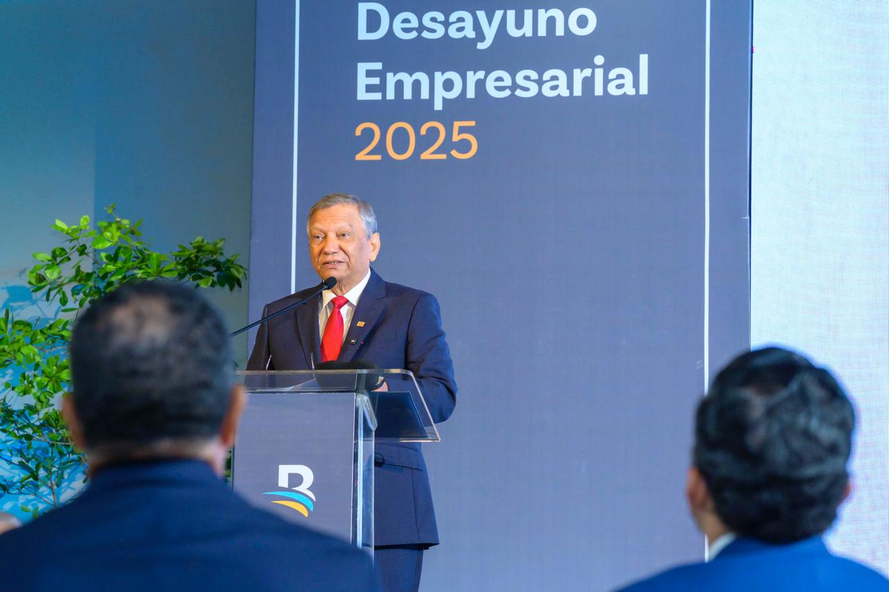 Presidente ejecutivo del Banco de Reservas, Leonardo Aguilera,