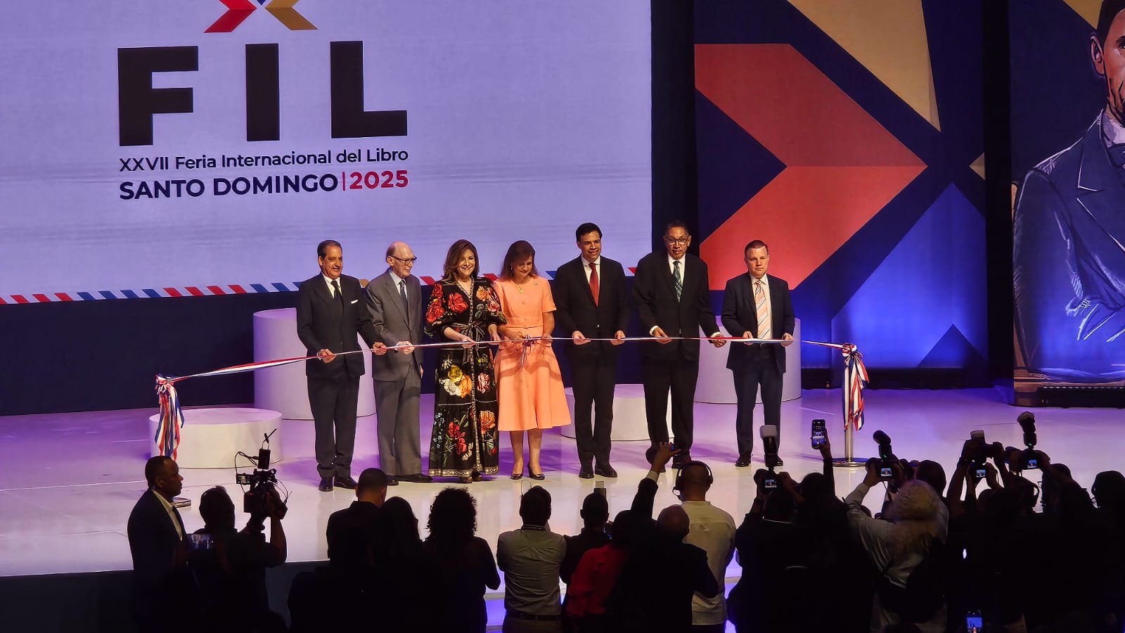 Inicia Feria del Libro