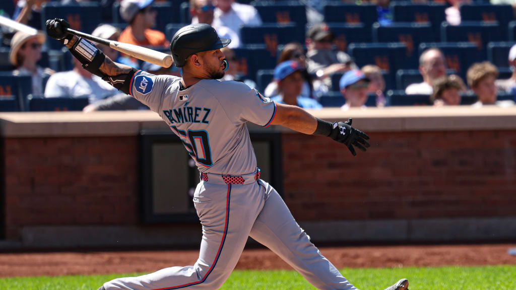 Agustín Ramírez, receptor de los Marlins de Miami.