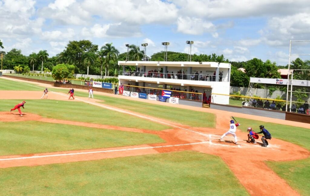  En la continuación del torneo Premundial de béisbol U15 que se celebra en el Complejo IPL en Santo Domingo Este, República Dominicana, en el primer juego de la segunda fecha, el combinado de Puerto Rico derrotó a Cuba 8 por 2