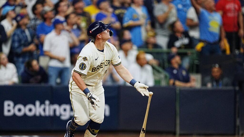 Jonrón de Andrew Vaughn, empata el partido