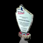 Estatuilla elaborada a base de sargazo