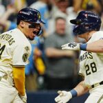 Miwualkee tiene la serie a punto de mate frente a Chicago