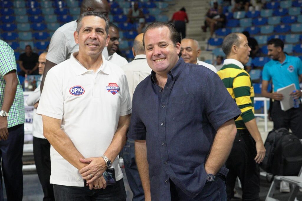 Presidente de Abadina Diego Pesqueira y el presidente del comité organizador del actual torneo José Ignacio Paliza.