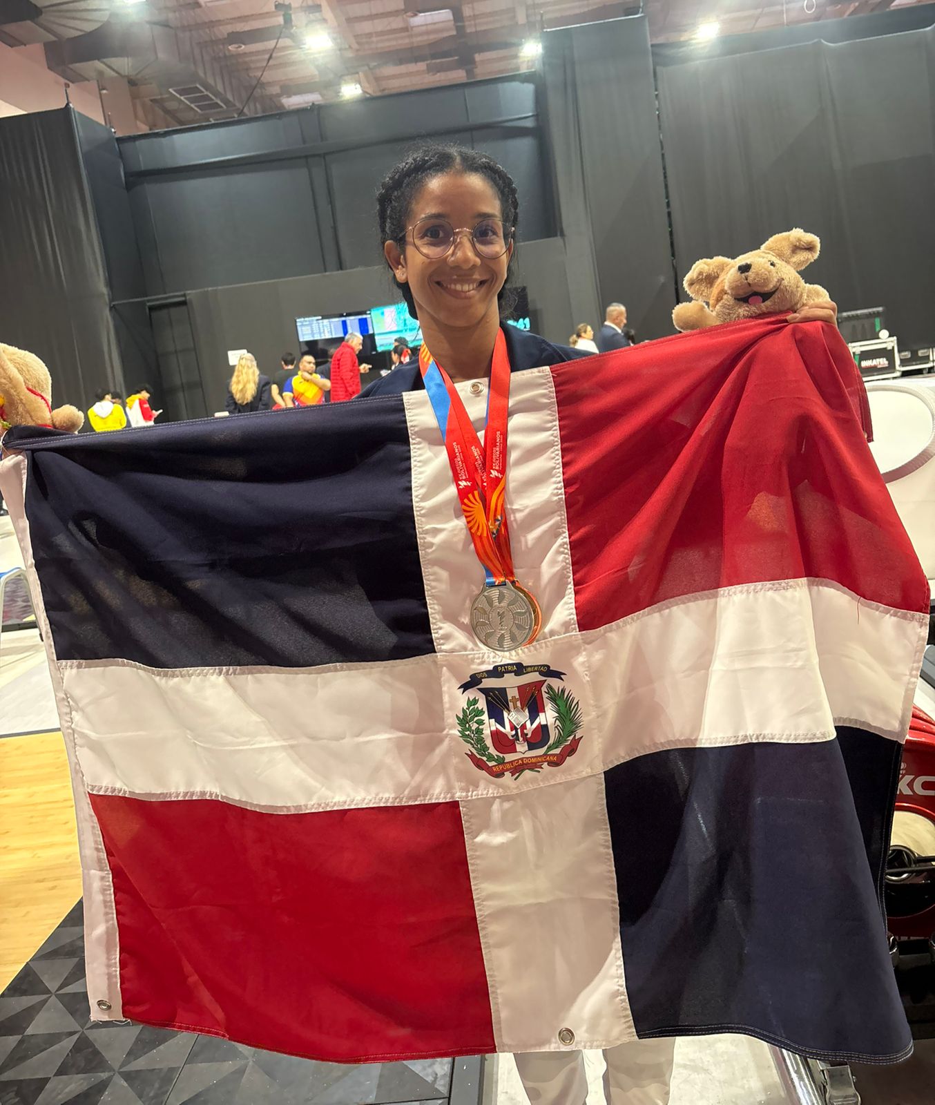 Cándida Vásquez luego de ganar medallas en Juegos Bolivarianos.