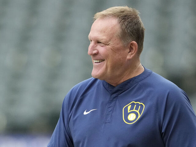 Pat Murphy, de los Cerveceros de Milwaukee, es nombrado Manager del Año 2025 en la Liga Nacional.