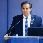 Víctor Atallah, ministro de Salud