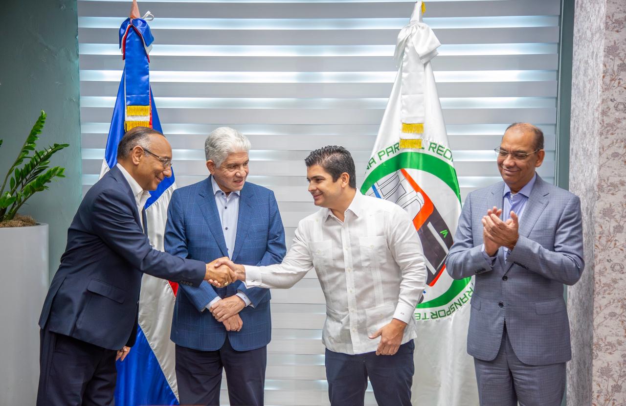 Jhael Isa asume dirección de la Opret