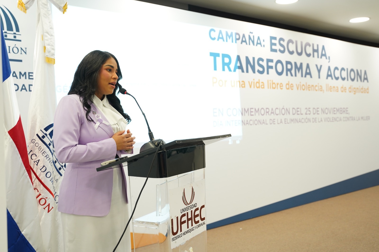 Ministerio de Educación presentó hoy la campaña “Escucha, transforma y acciona”.