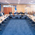 Valdez Albizu encabeza la reunión con directivos de bancos múltiples