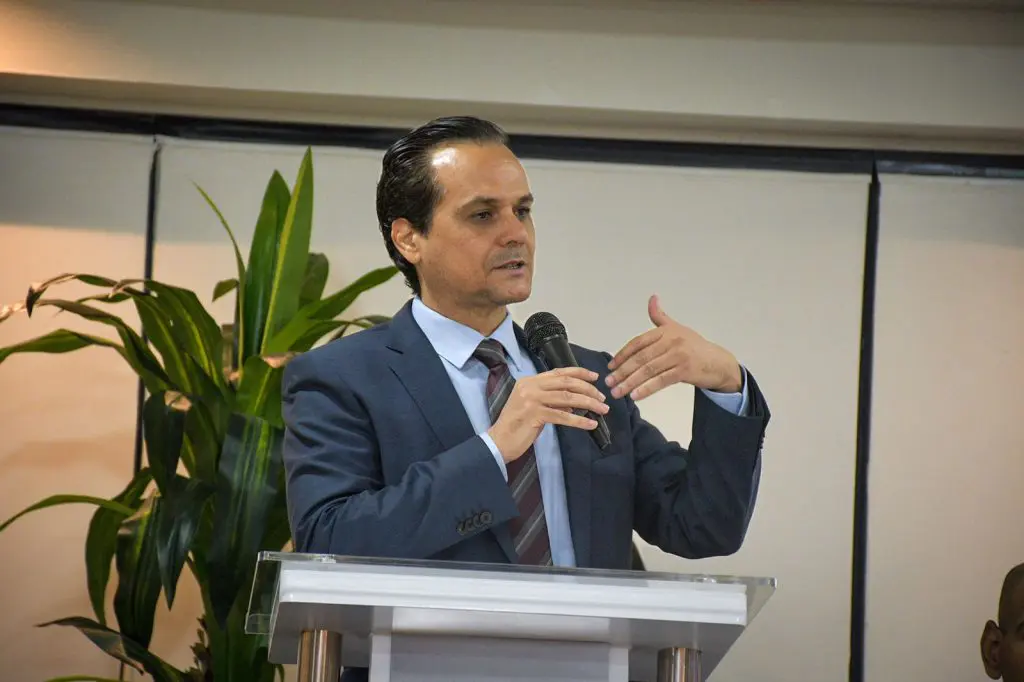 Exsenador por La Romana, Iván Silva