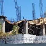 Se desploma techo de un hospital en construcción en Azua 