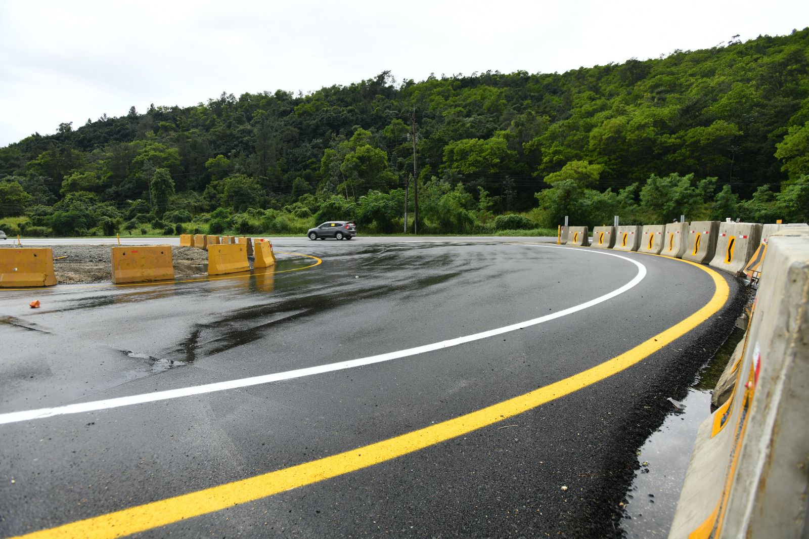 Habilitan retorno del km 110 y seis carriles en puente de Río Verde