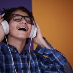 Estudio refleja que 1 de cada 8 adolescentes muestra signos de pérdida auditiva