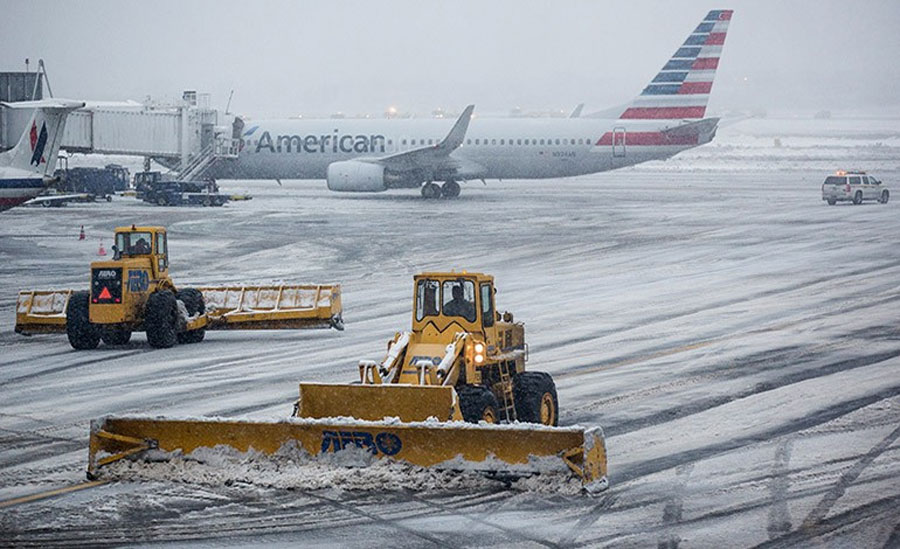 Más de 1.700 vuelos cancelados en el área de Nueva York por tormenta de nieve
