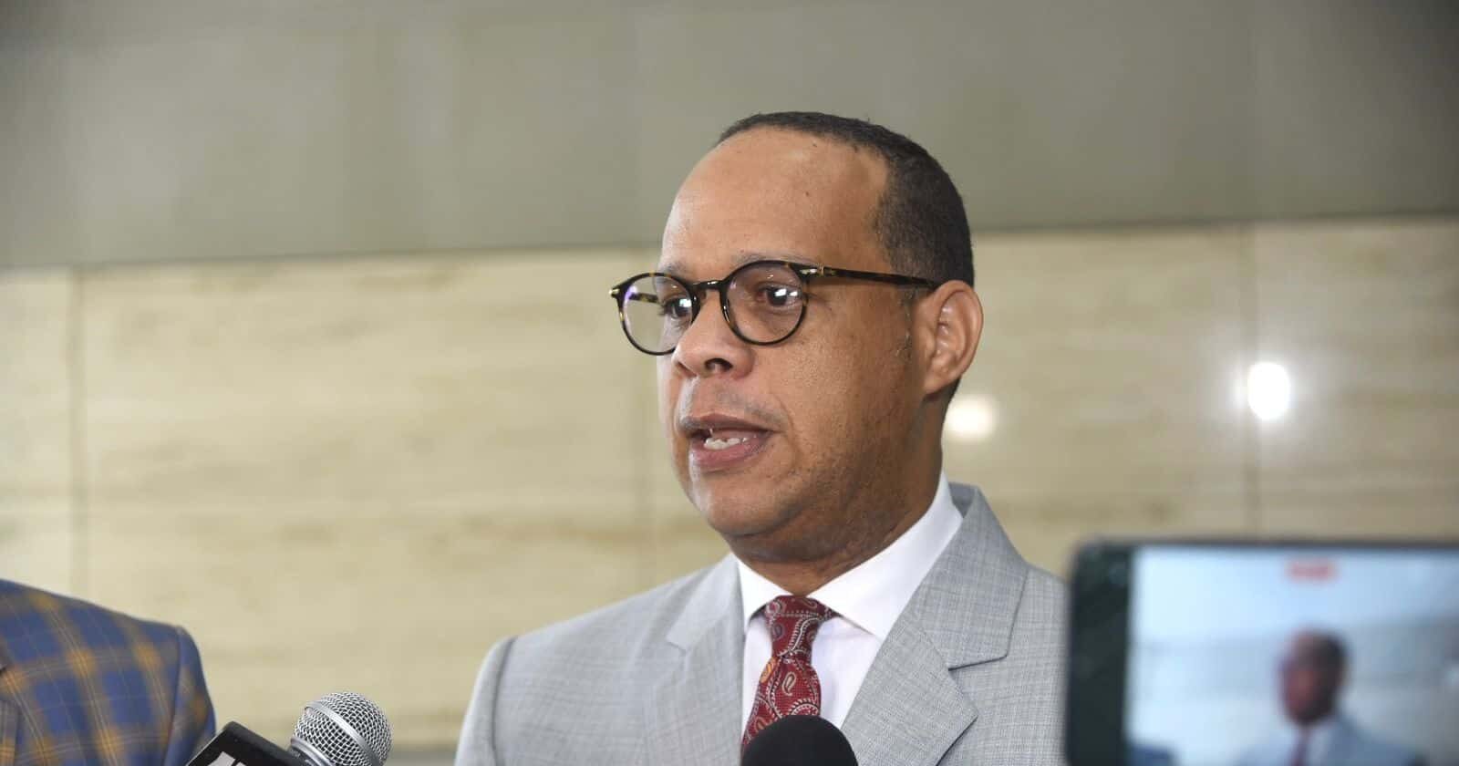 Alfredo de la Cruz califica al gobierno como el peor en desarrollo