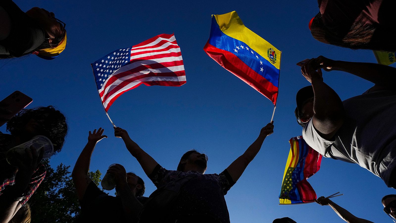 Venezuela inicia diálogo diplomático con EE. UU