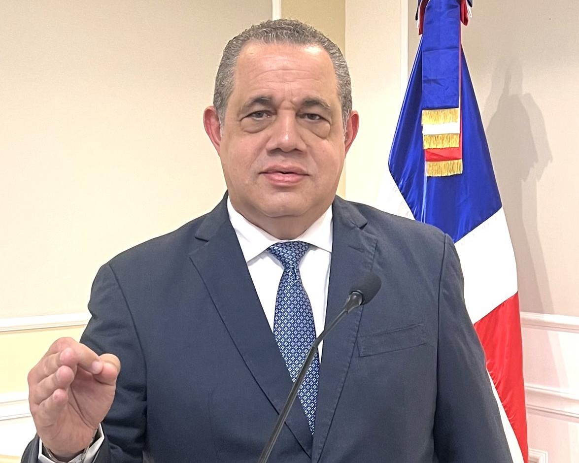 Fundatur valora labor David Collado para lograr crecimiento sostenido turismo RD