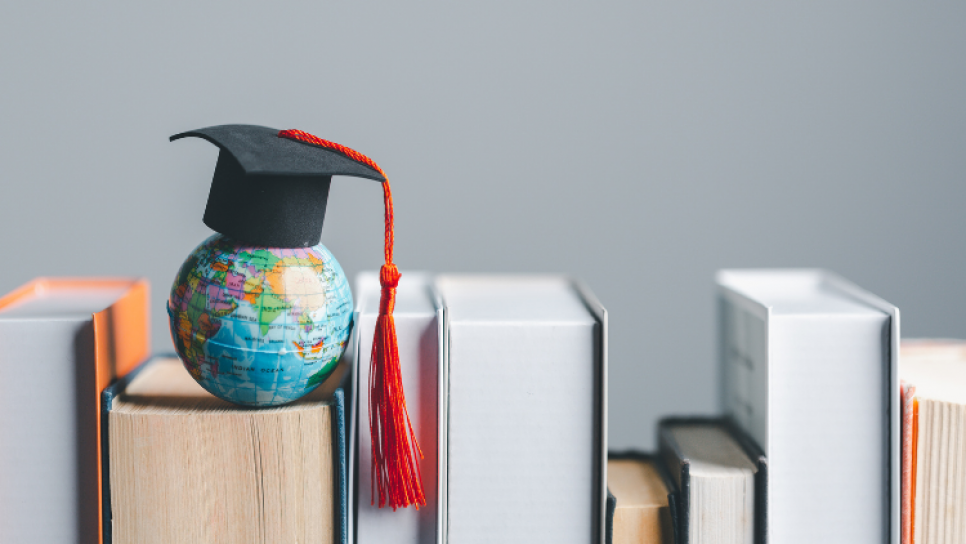MESCyT abre convocatoria de Becas Internacionales