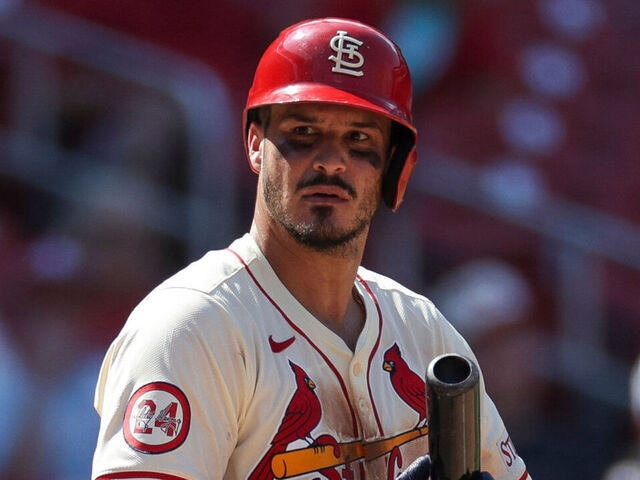 Nolan Arenado es cambiado de San Luis a Arizona.