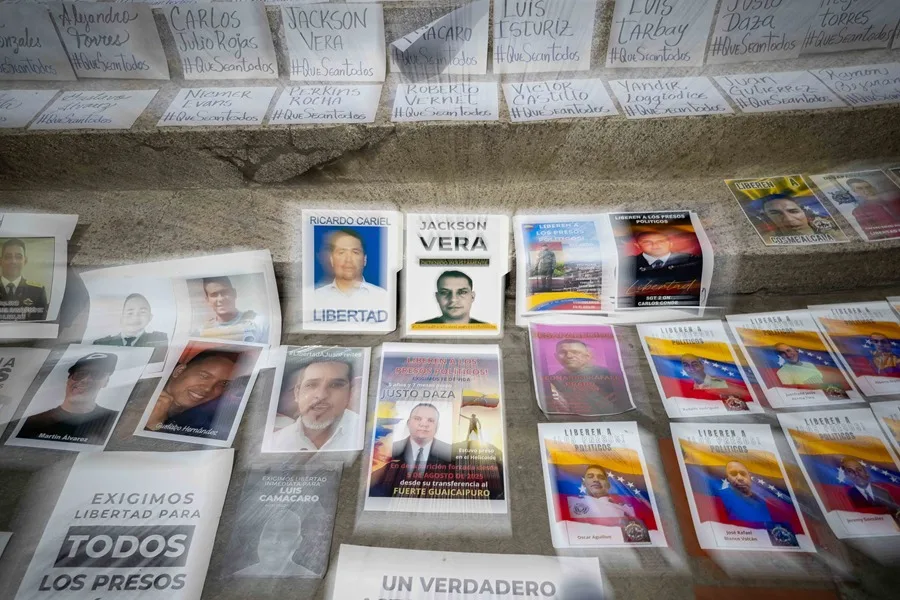 Reportan 130 presos políticos excarcelados en Venezuela