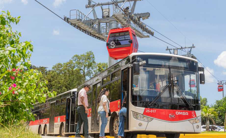 Autobuses de la OMSA se incorporan al Sistema Integrado de Transporte de Santiago
