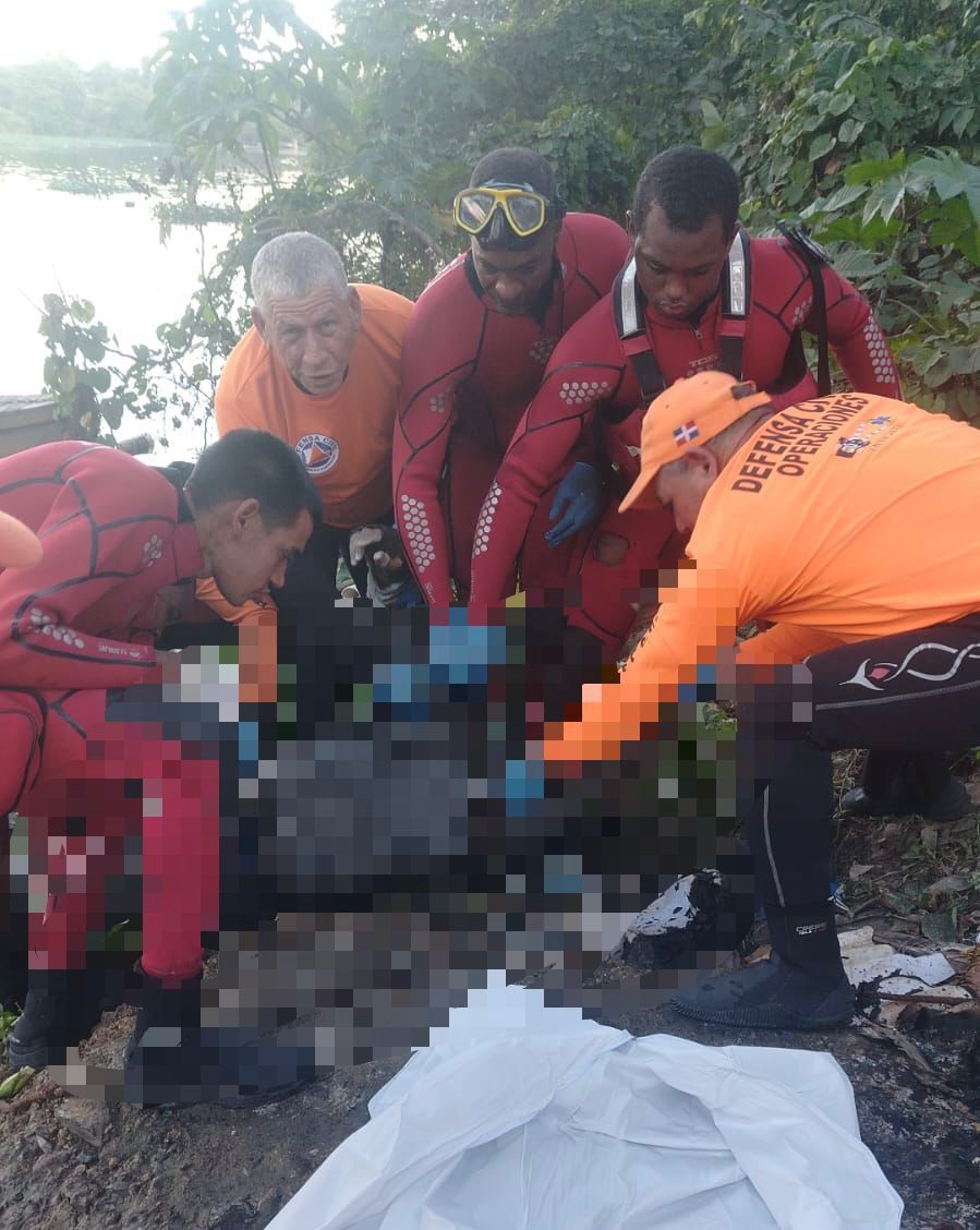 Hallan cuerpo de motorista que cayó al río Isabela